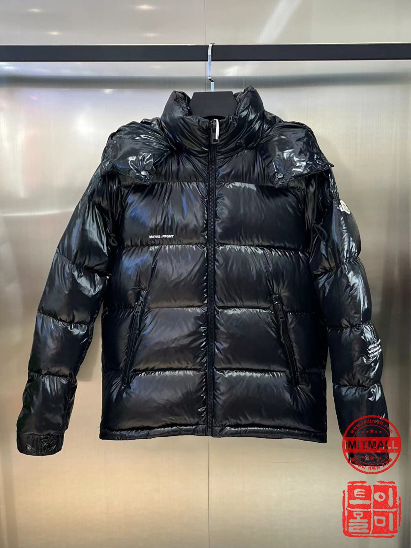 moncler_xxxxx_big_00001.jpg