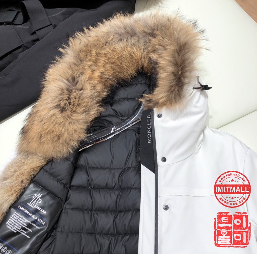 moncler_xxxxx_big_00006.jpg