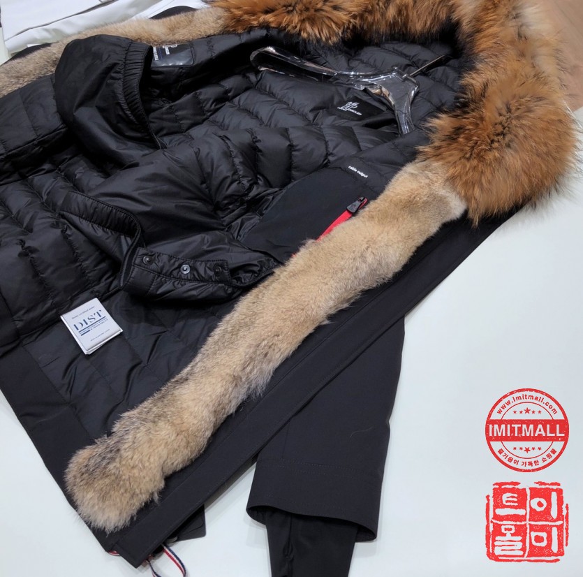 moncler_xxxxx_big_00009.jpg