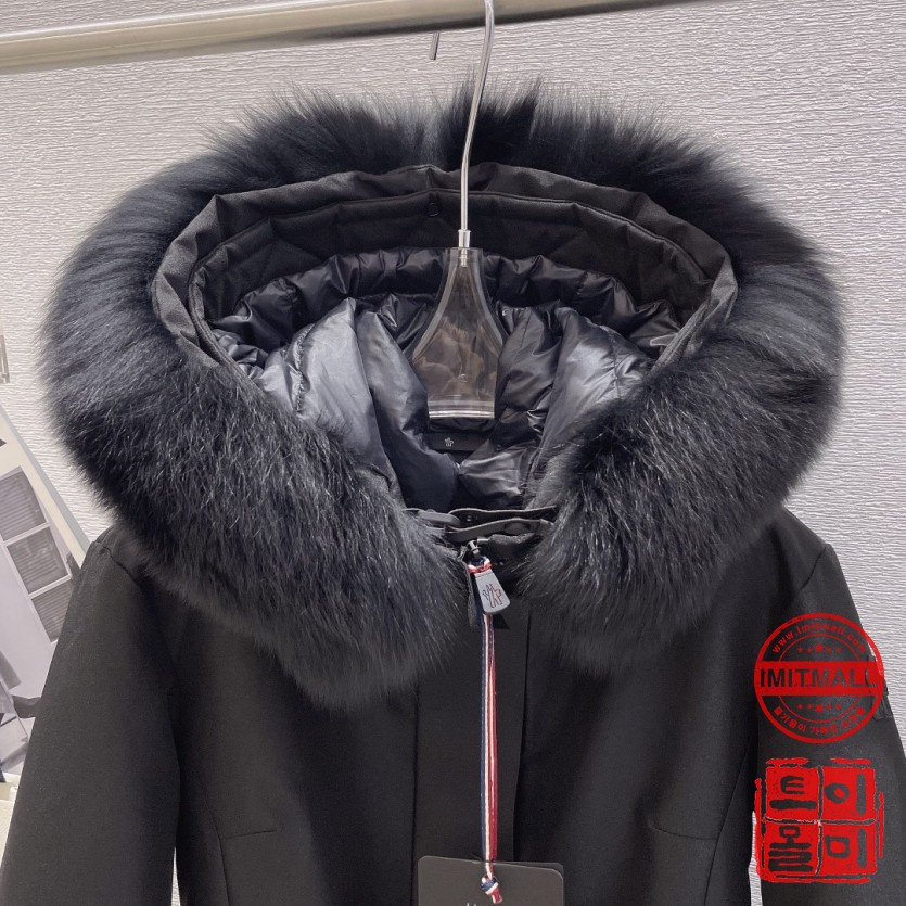 moncler_xxxxx_big_00003.jpg