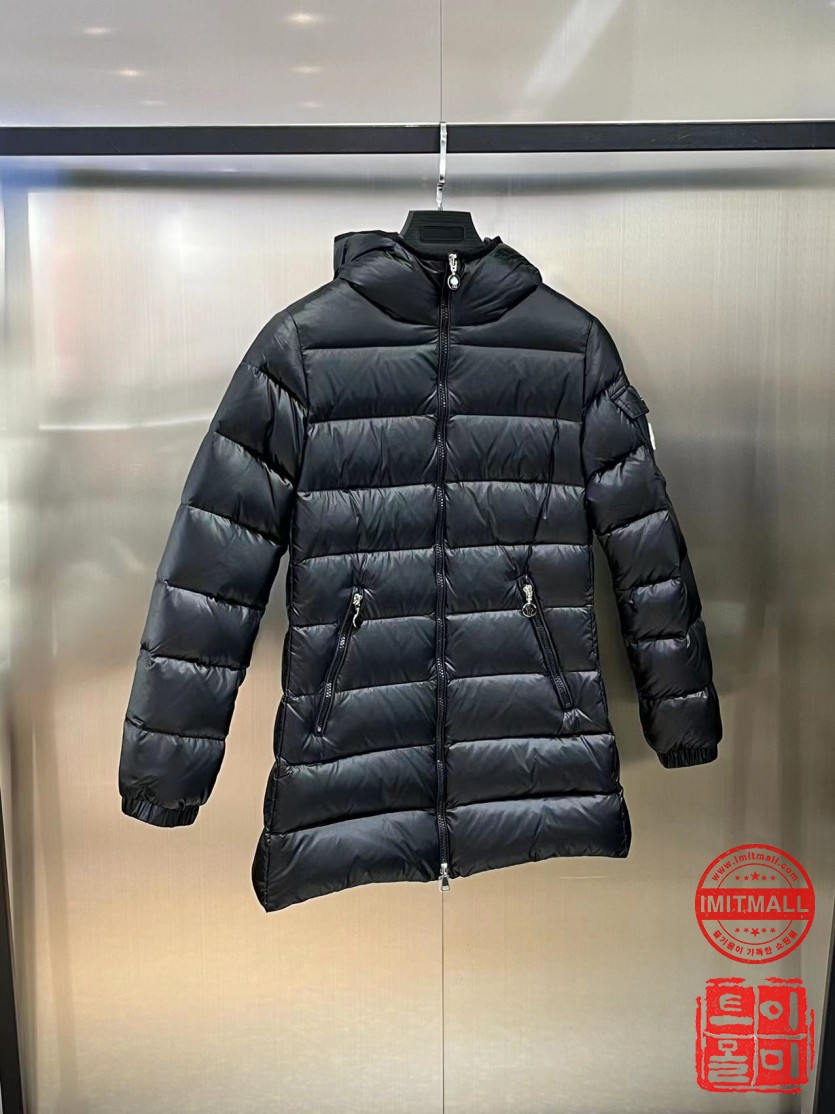 moncler_xxxxx_big_00001.jpg