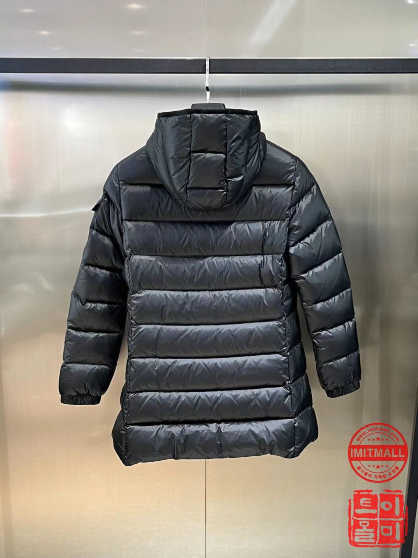 moncler_xxxxx_big_00004.jpg