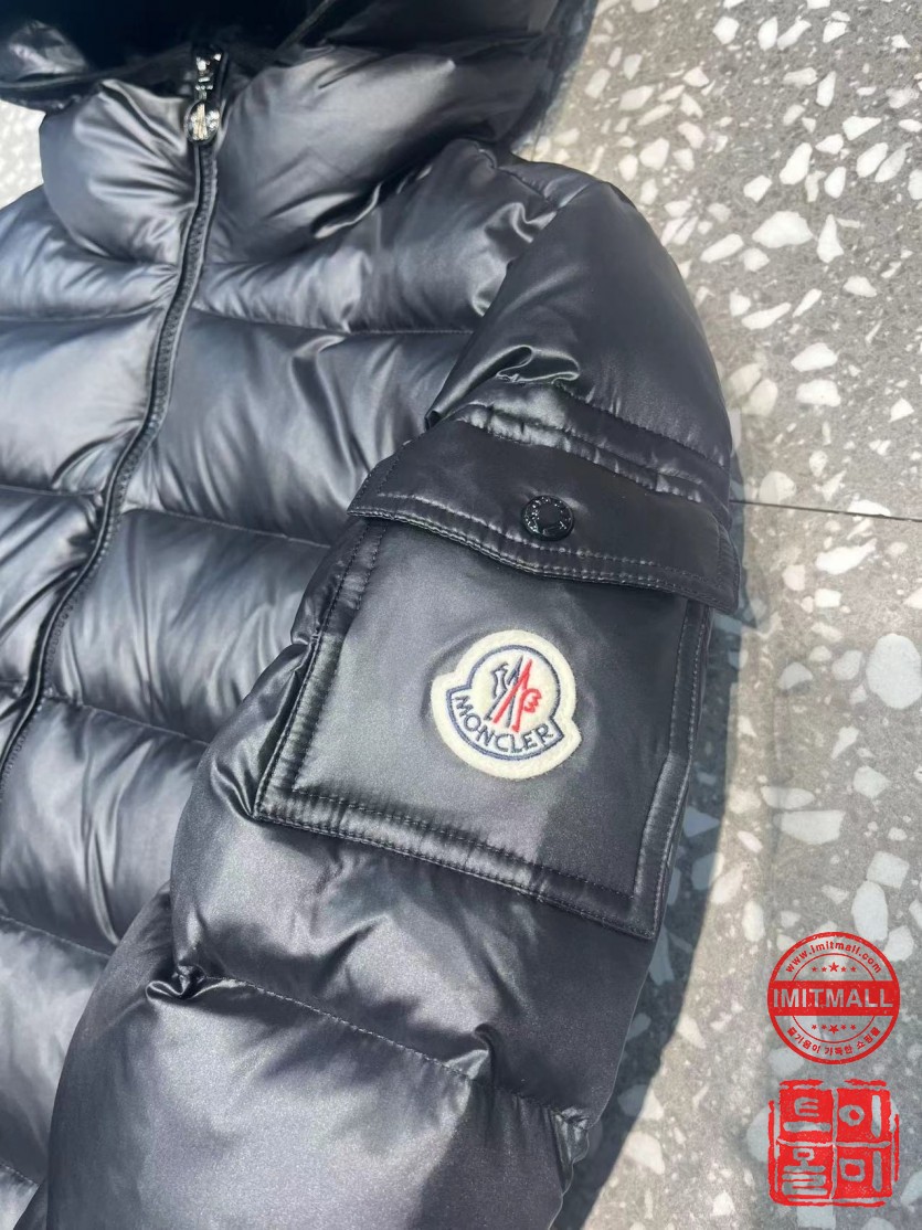 moncler_xxxxx_big_00008.jpg