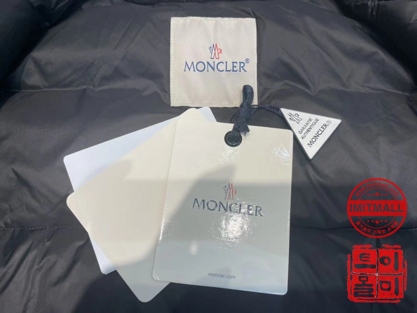 moncler_xxxxx_big_00013.jpg