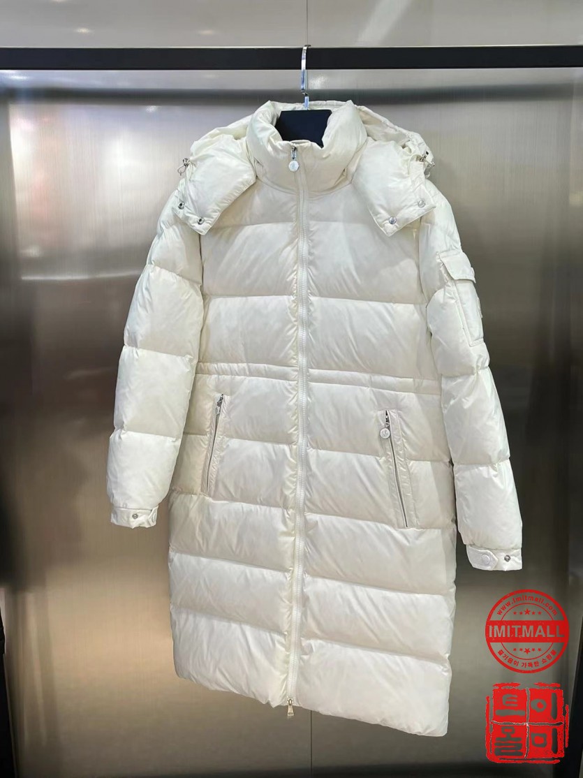 moncler_xxxxx_big_00003.jpg