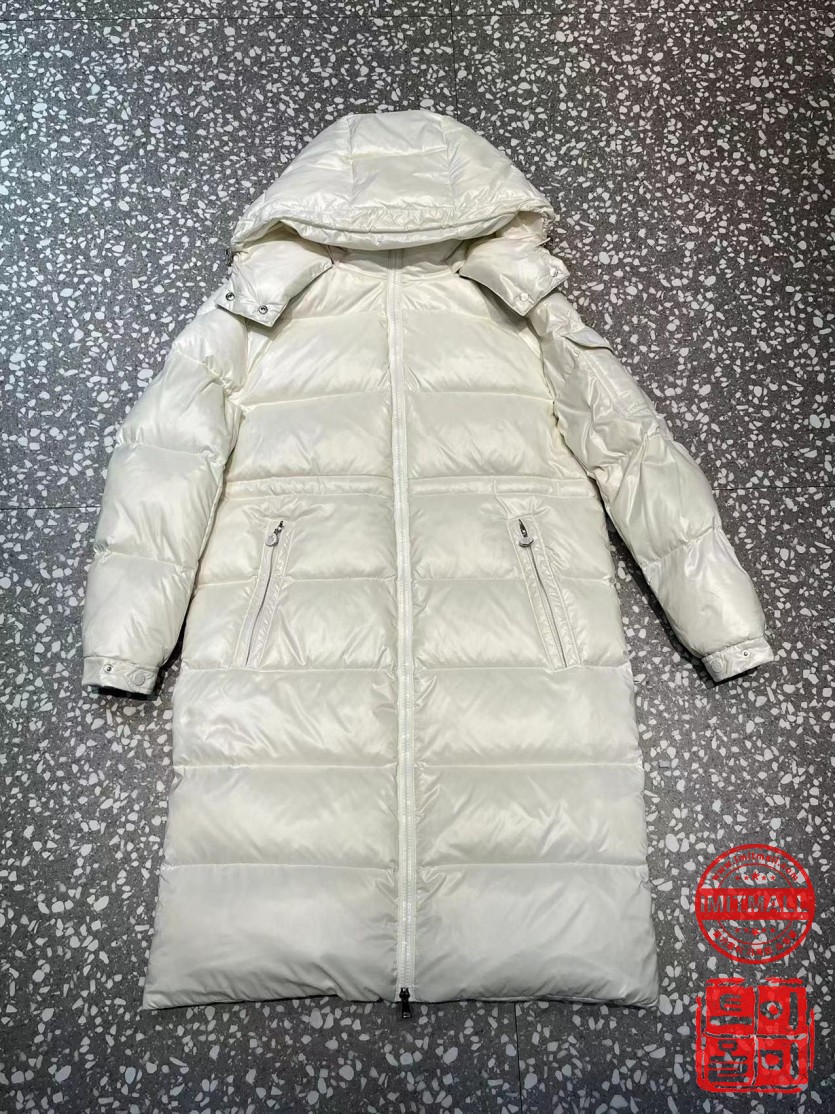 moncler_xxxxx_big_00007.jpg