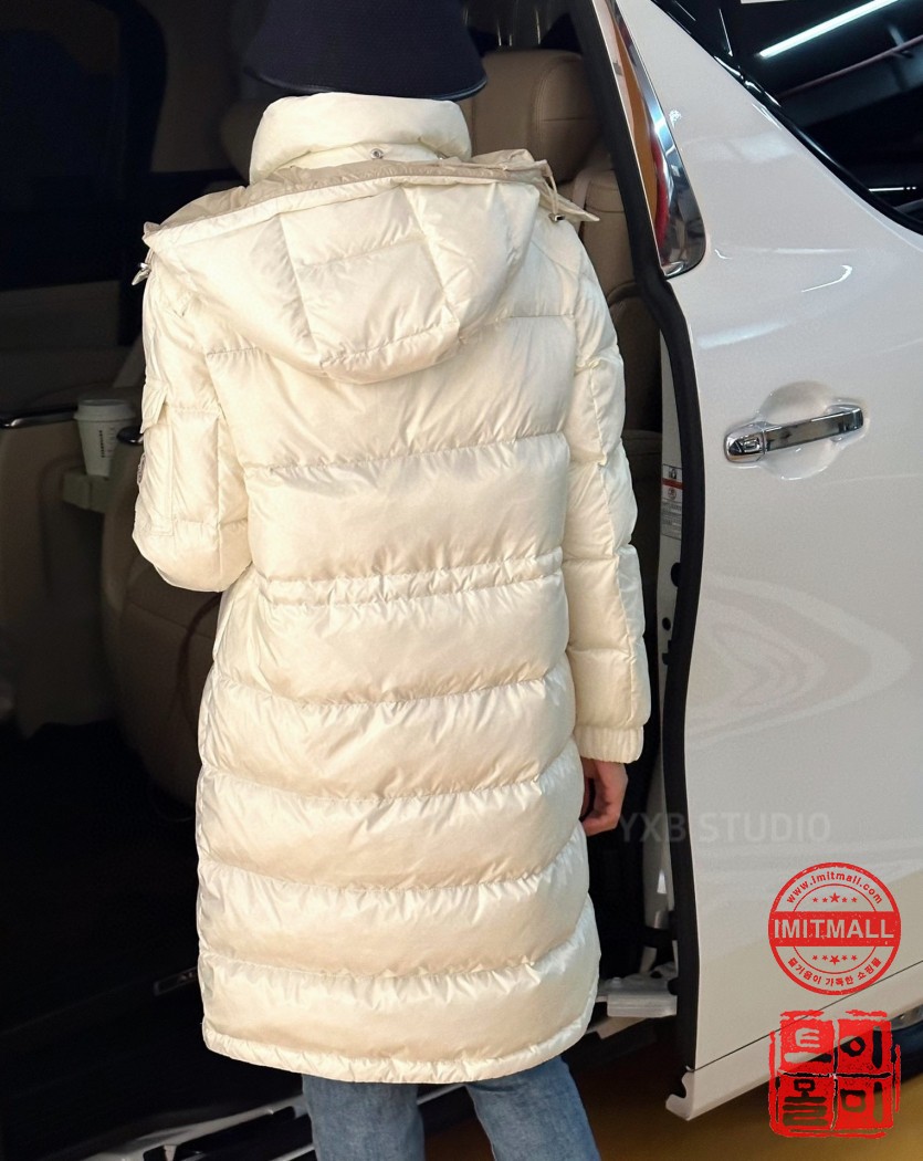 moncler_xxxxx_big_00025.jpg