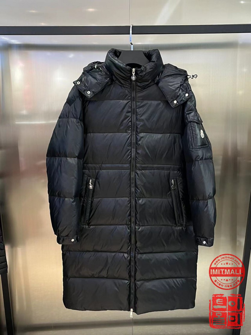 moncler_xxxxx_big_00001.jpg