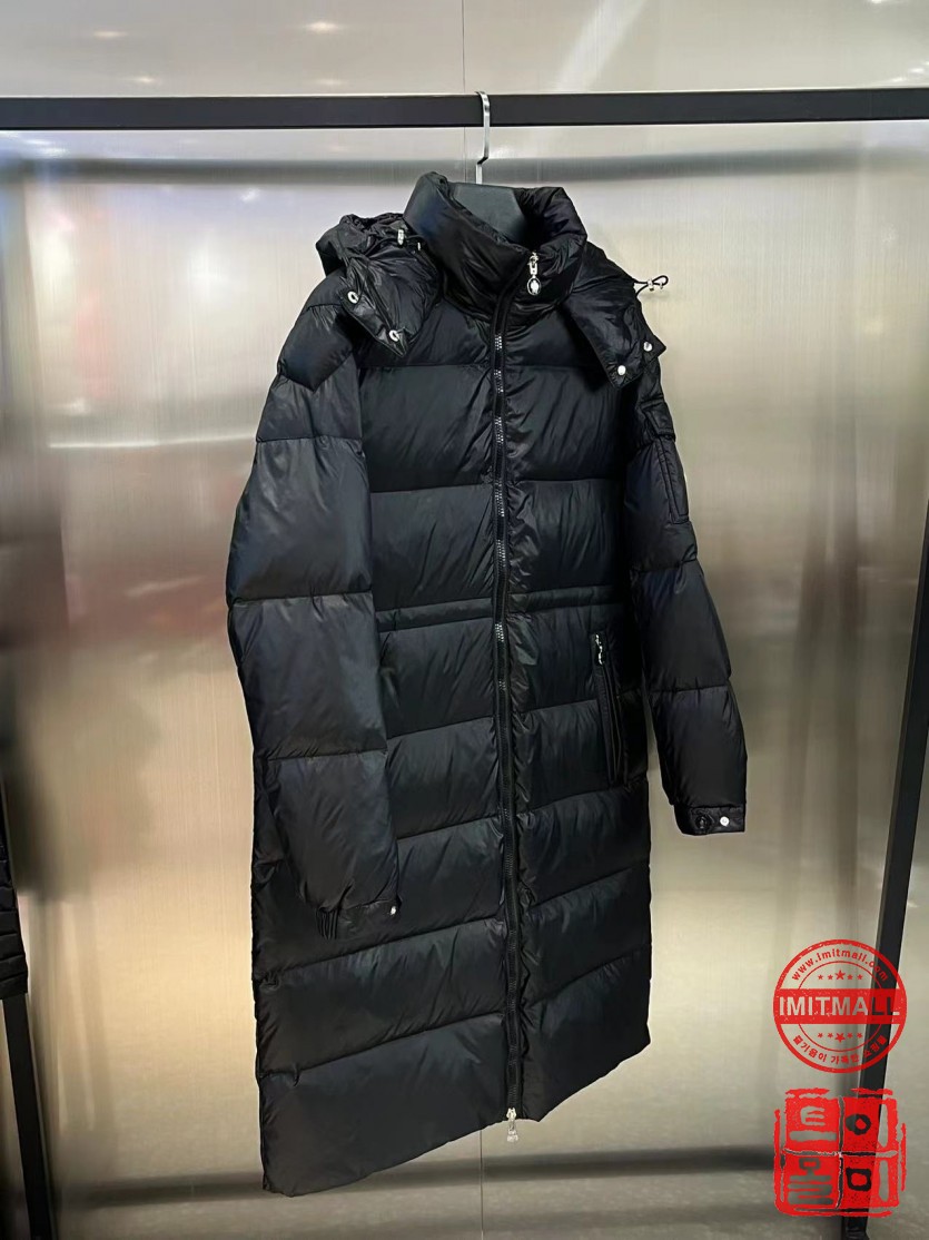 moncler_xxxxx_big_00003.jpg