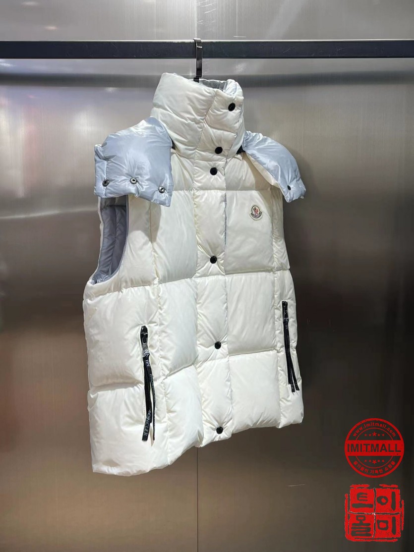 moncler_xxxxx_big_00004.jpg