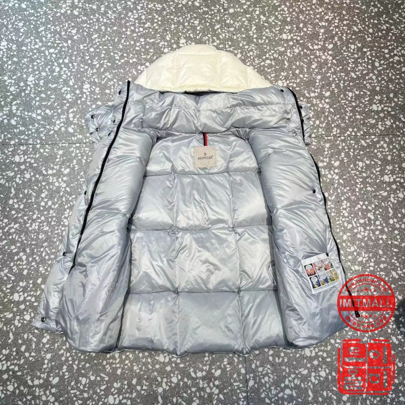 moncler_xxxxx_big_00009.jpg