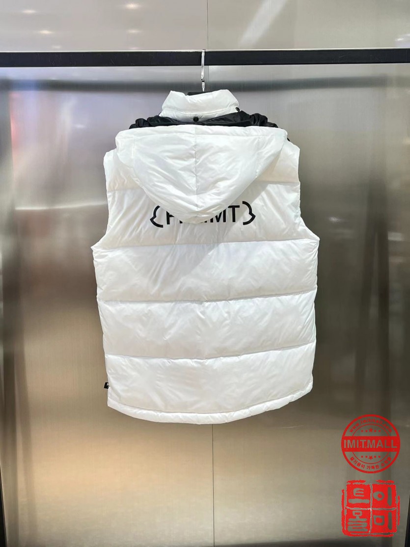 moncler_xxxxx_big_00004.jpg