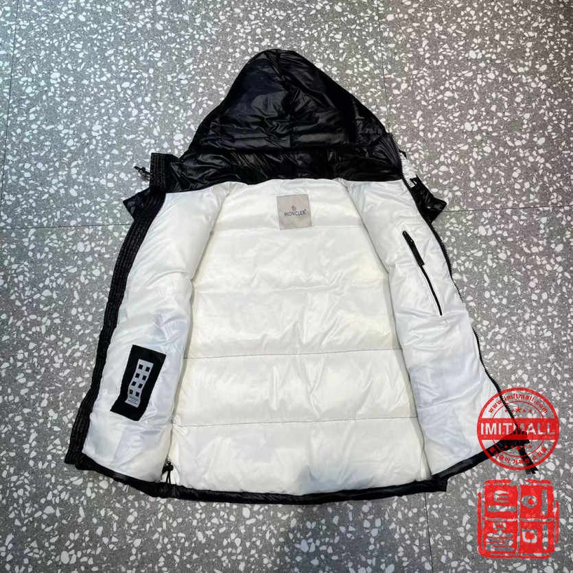 moncler_xxxxx_big_00009.jpg