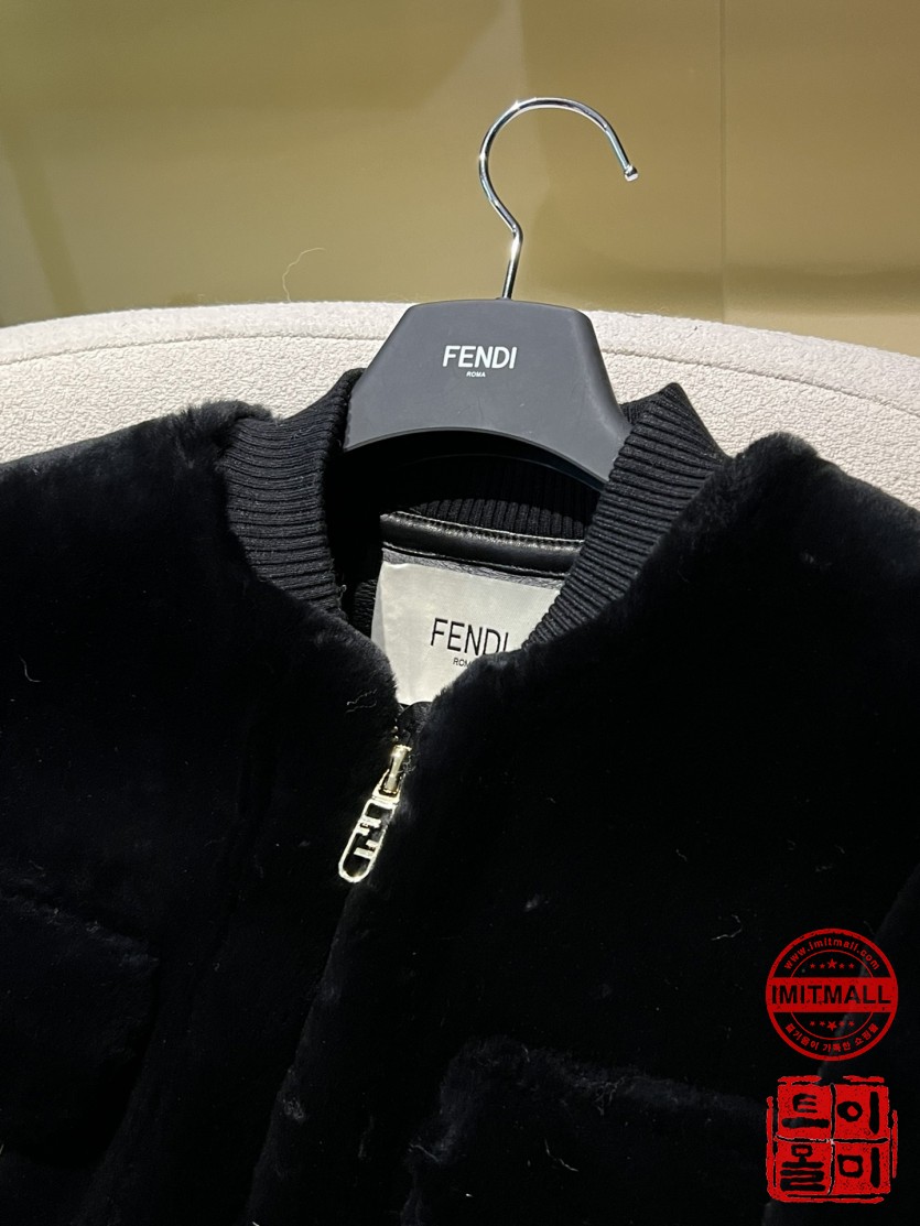 fendi_xxxxx_big_00005.jpg