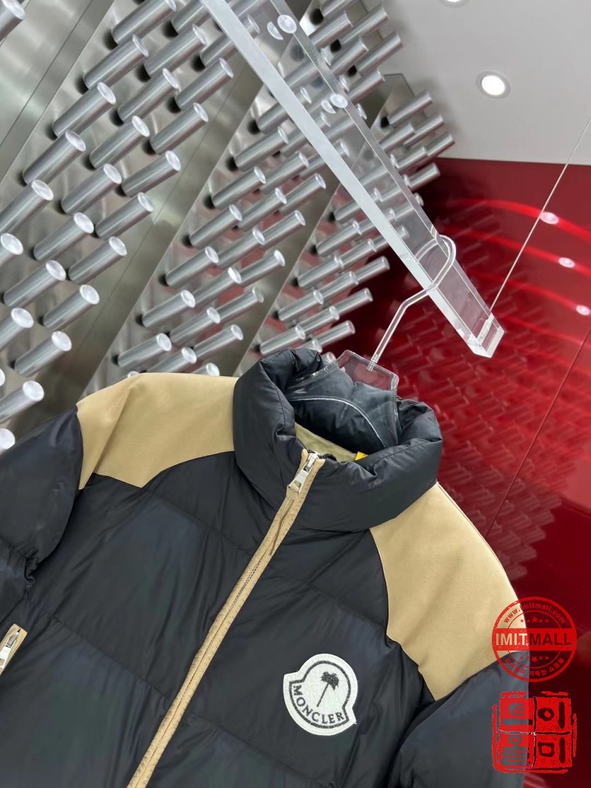 moncler_xxxxx_big_00002.jpg