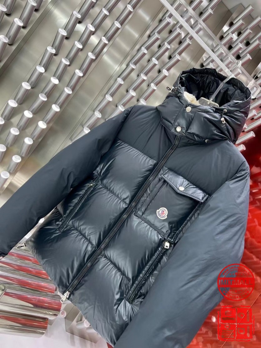 moncler_xxxxx_big_00003.jpg