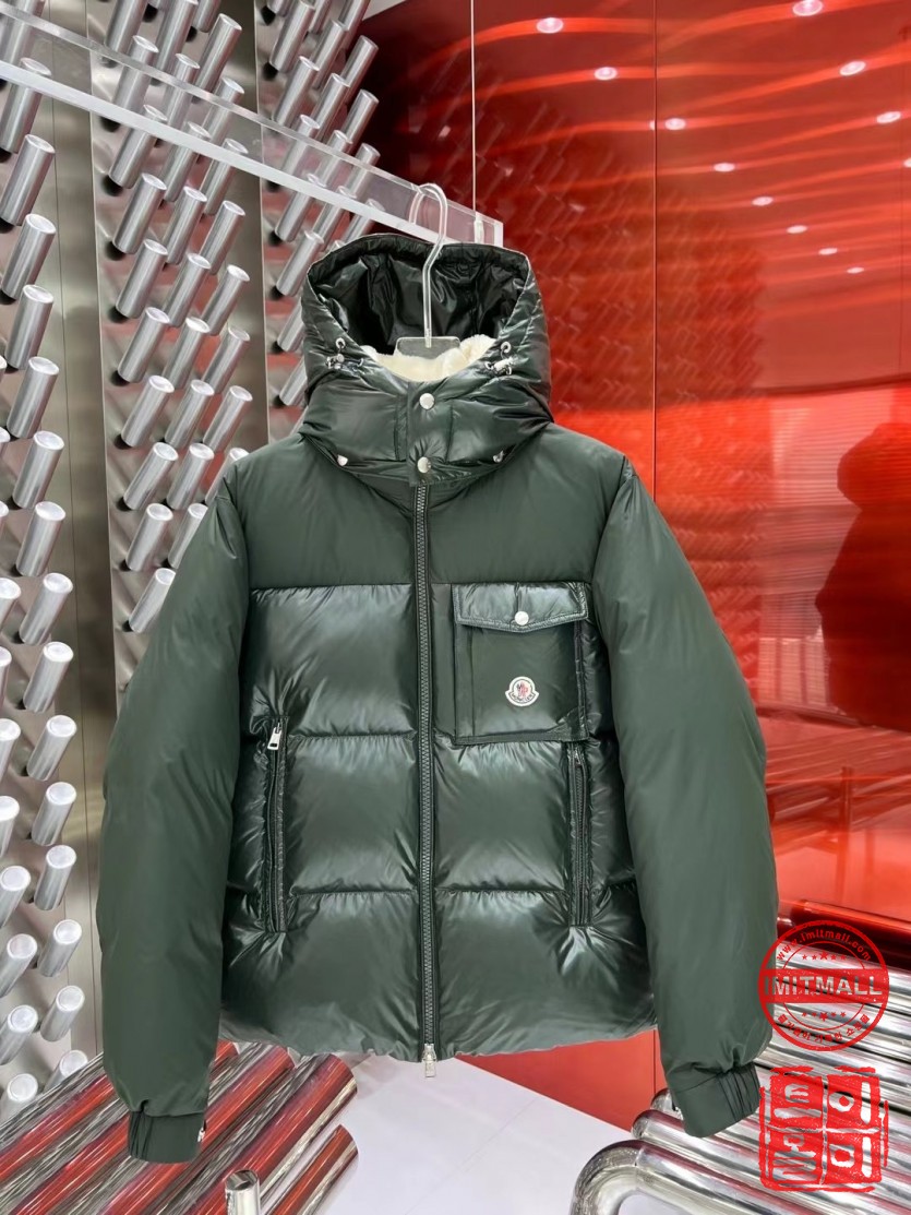 moncler_xxxxx_big_00001.jpg