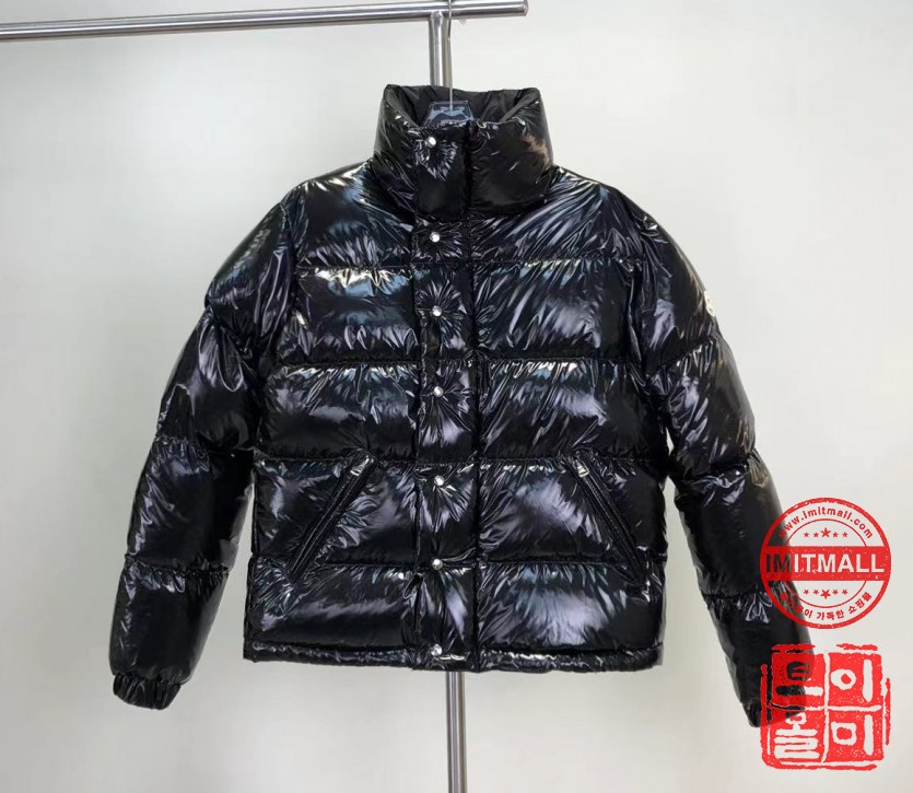 moncler_xxxxx_big_00001.jpg