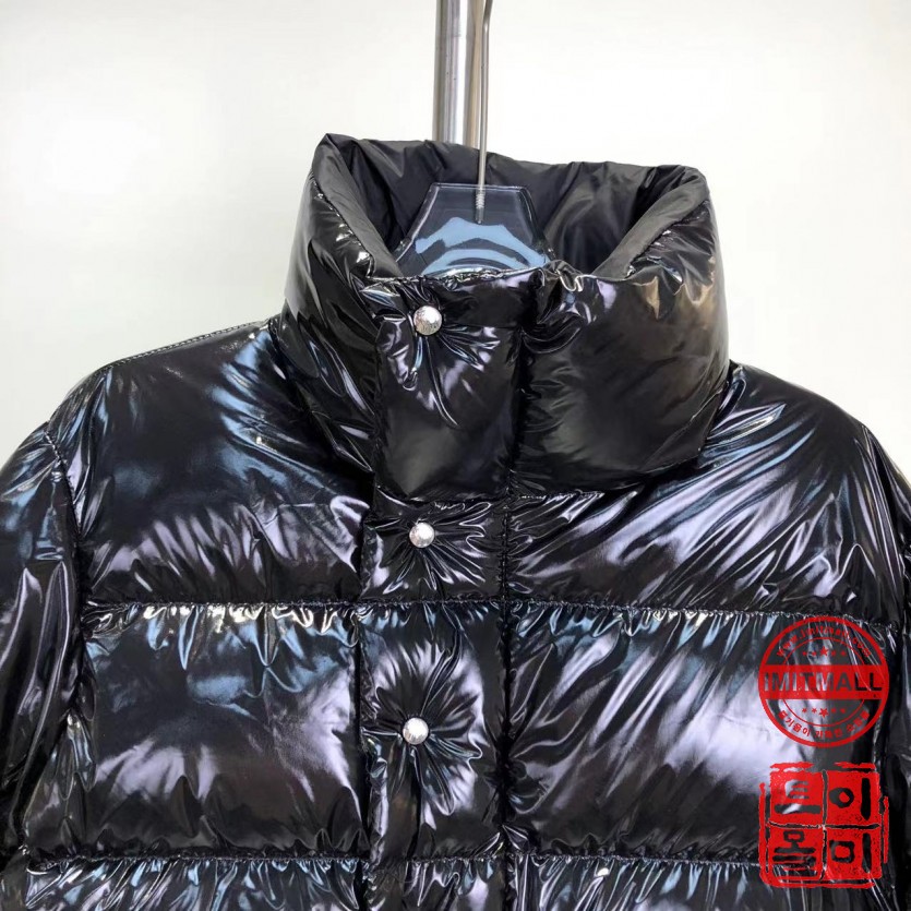 moncler_xxxxx_big_00004.jpg