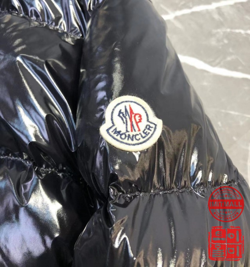 moncler_xxxxx_big_00006.jpg