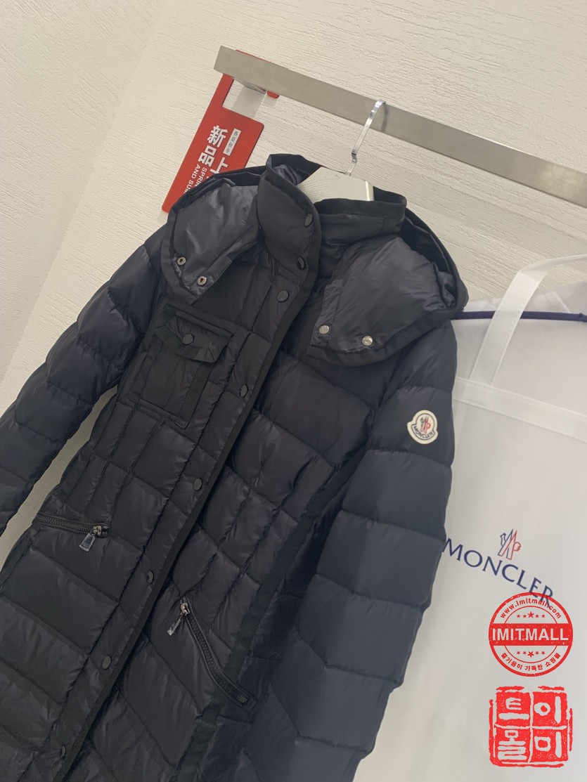 moncler_xxxxx_big_00003.jpg