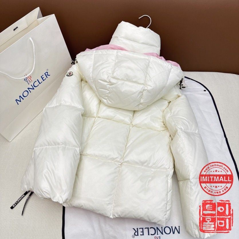 moncler_xxxxx_big_00009.jpg