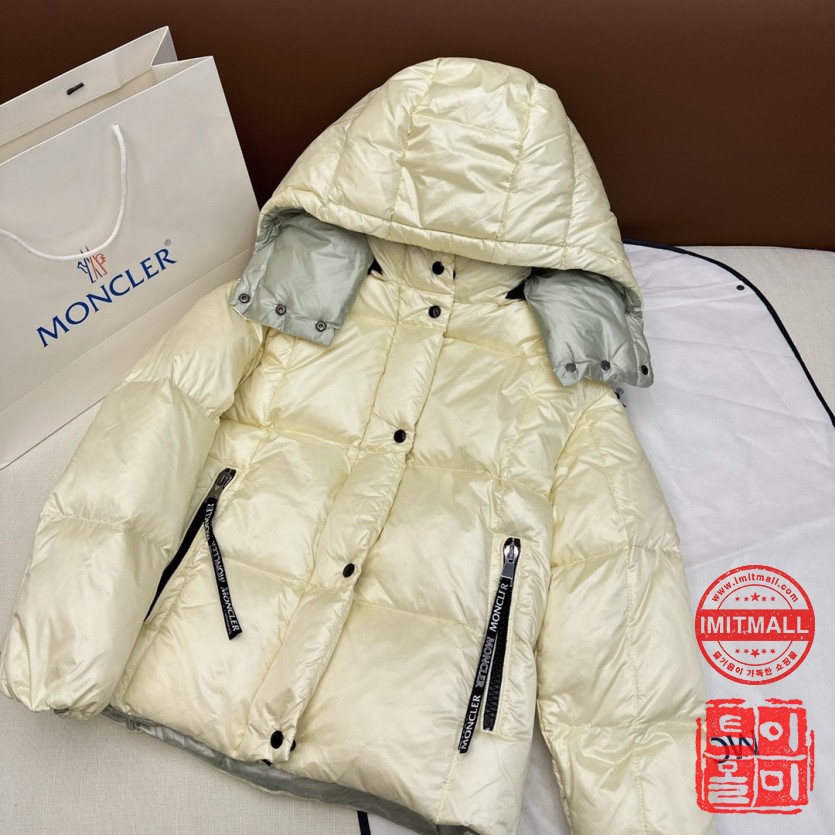 moncler_xxxxx_big_00001.jpg