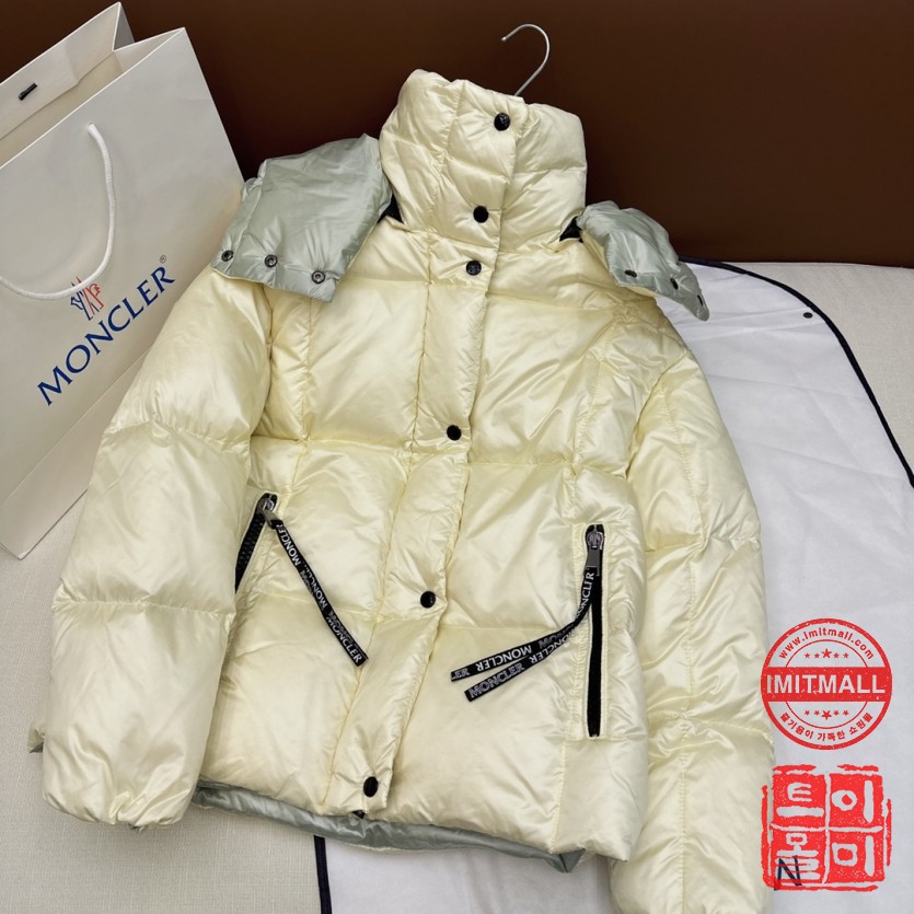 moncler_xxxxx_big_00002.jpg