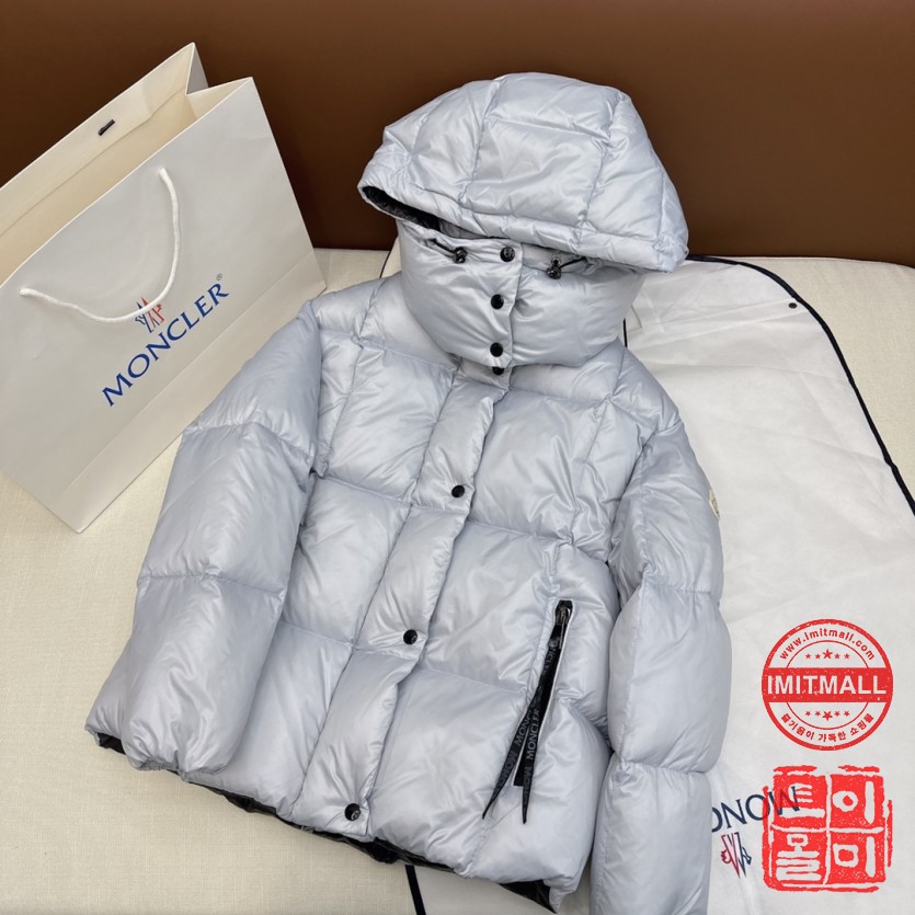 moncler_xxxxx_big_00002.jpg