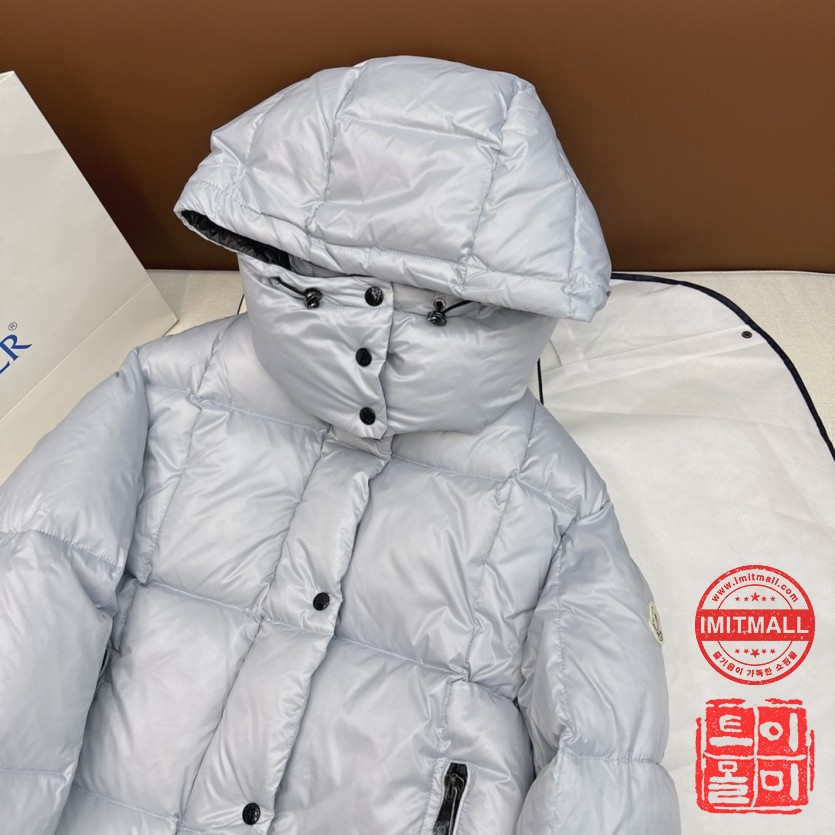 moncler_xxxxx_big_00003.jpg