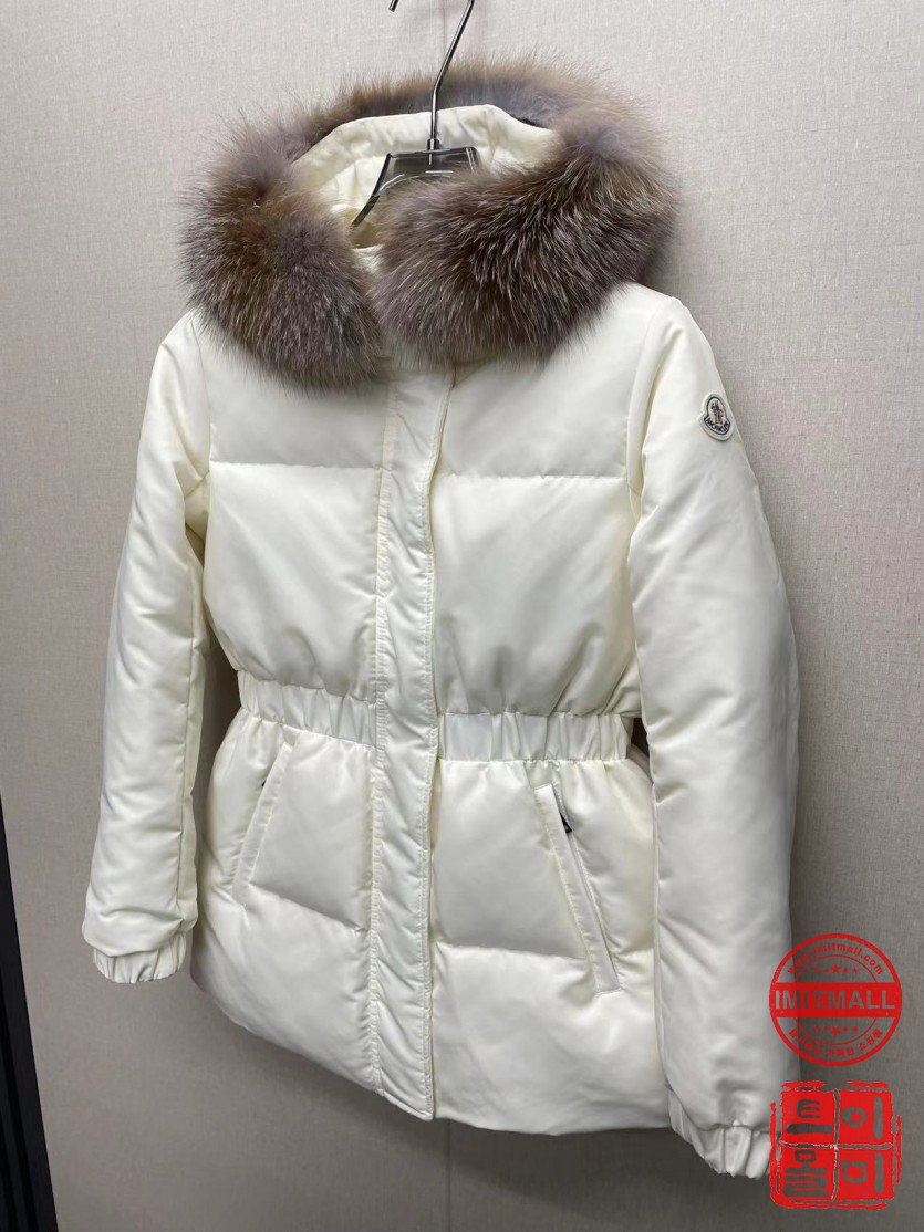 moncler_xxxxx_big_00003.jpg