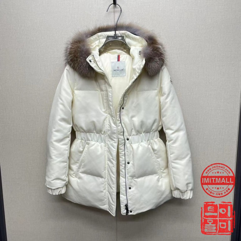 moncler_xxxxx_big_00011.jpg