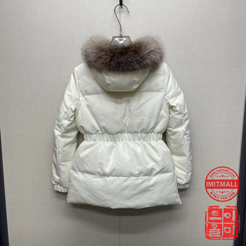 moncler_xxxxx_big_00013.jpg