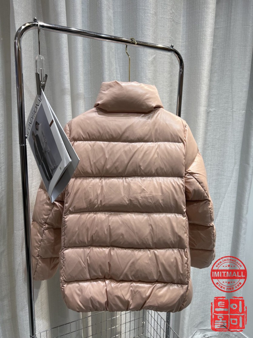 moncler_xxxxx_big_00009.jpg