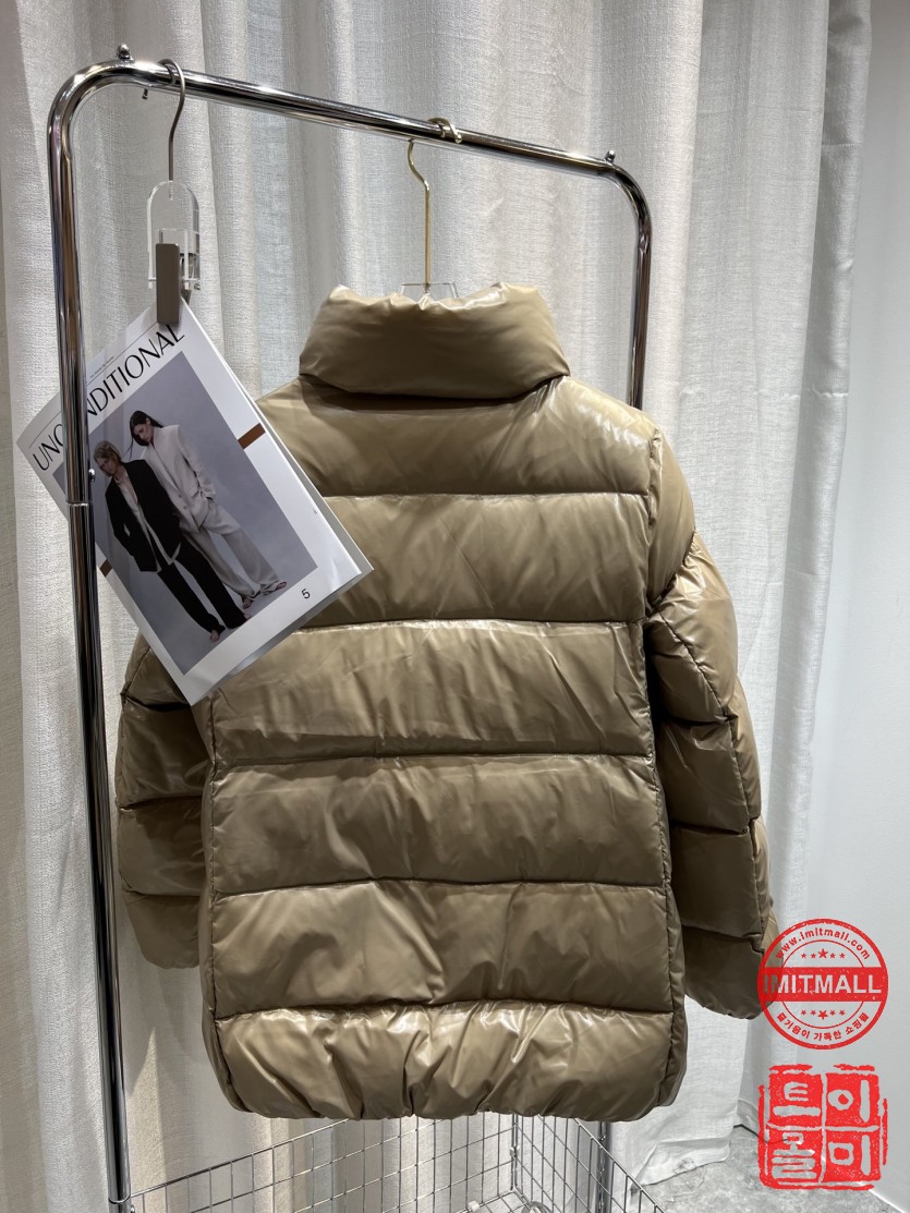 moncler_xxxxx_big_00009.jpg