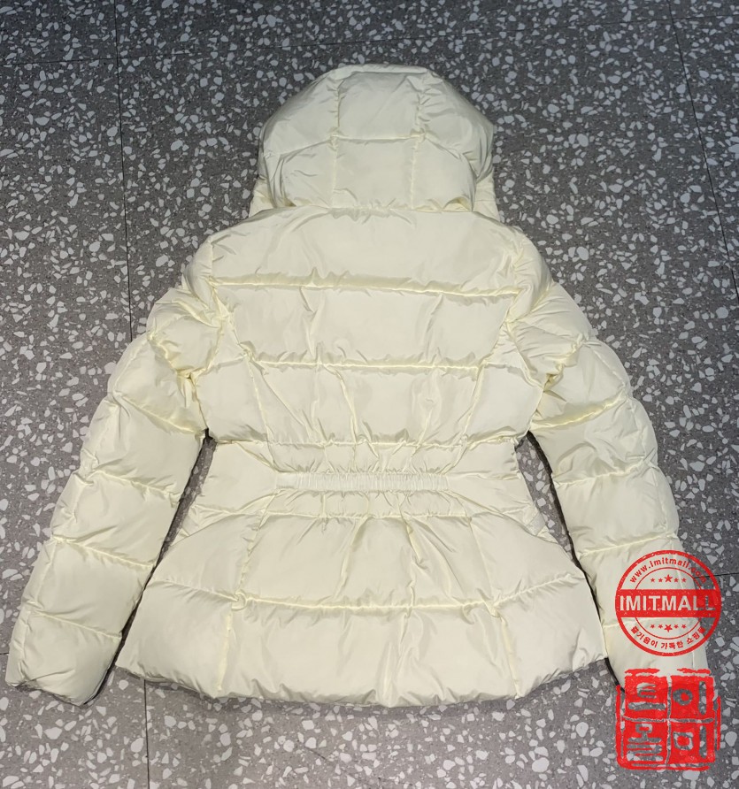 moncler_xxxxx_big_00006.jpg