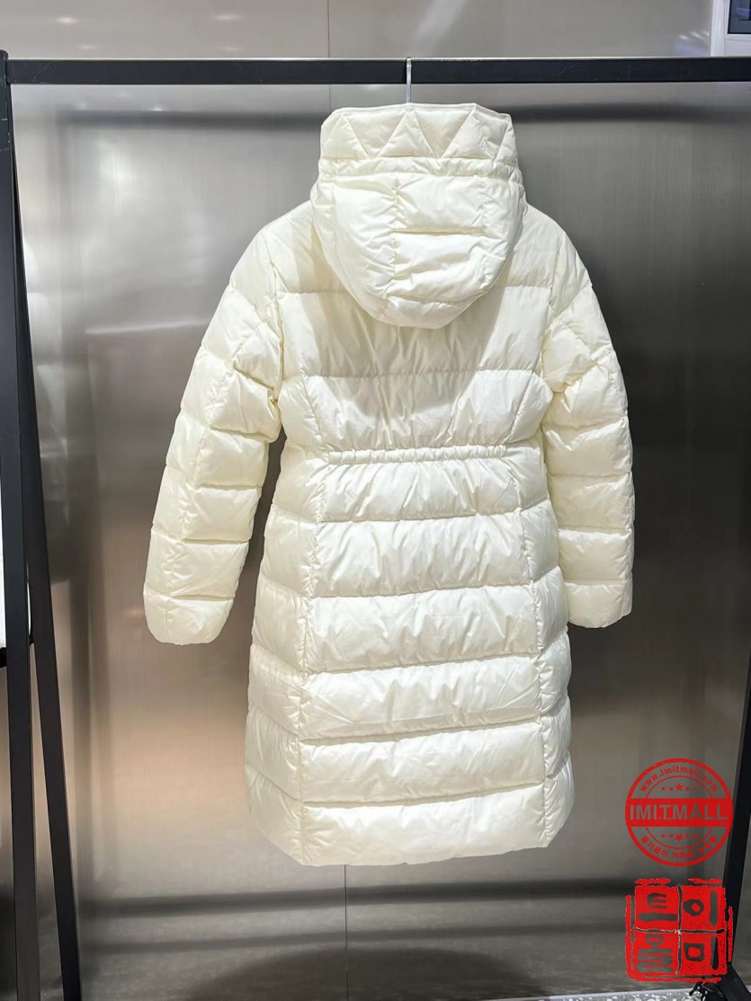 moncler_xxxxx_big_00004.jpg