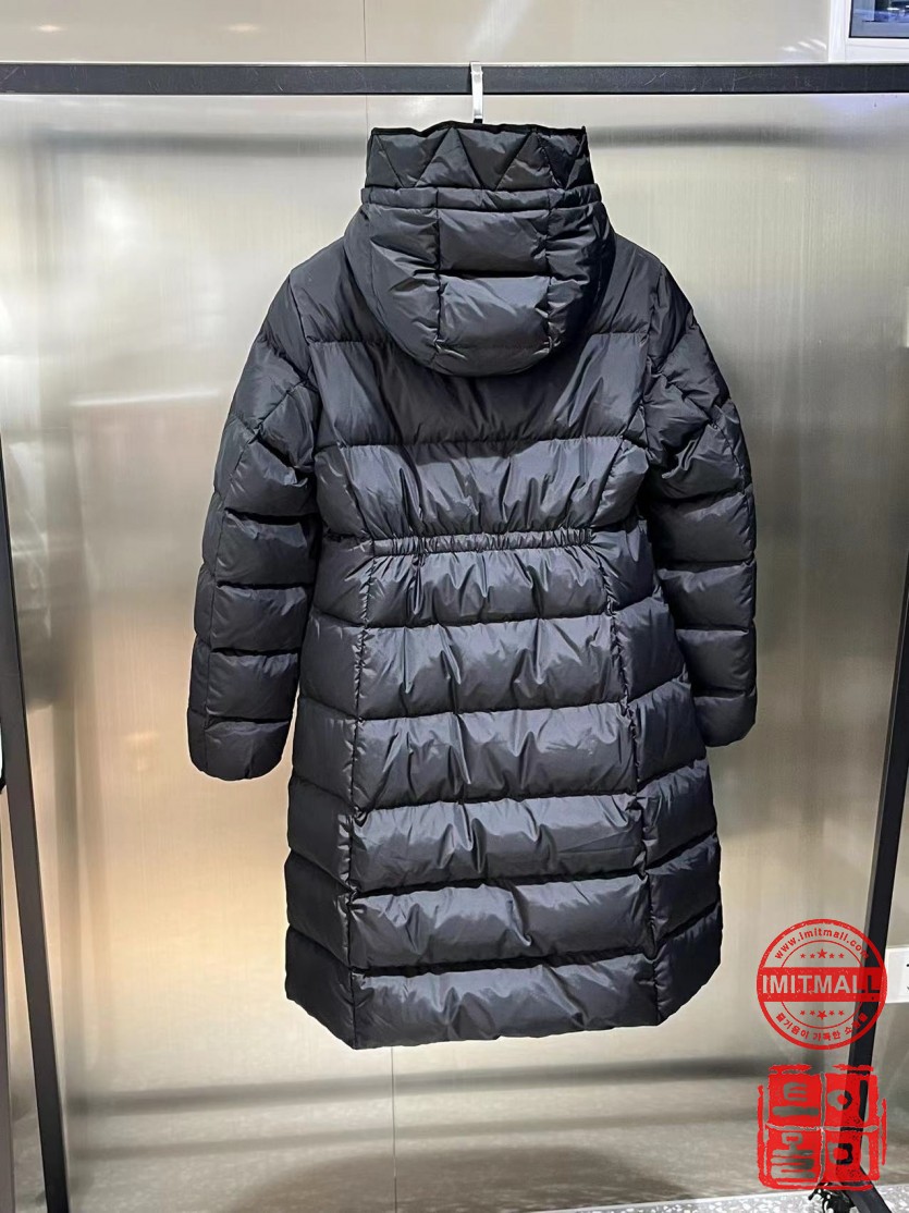 moncler_xxxxx_big_00004.jpg