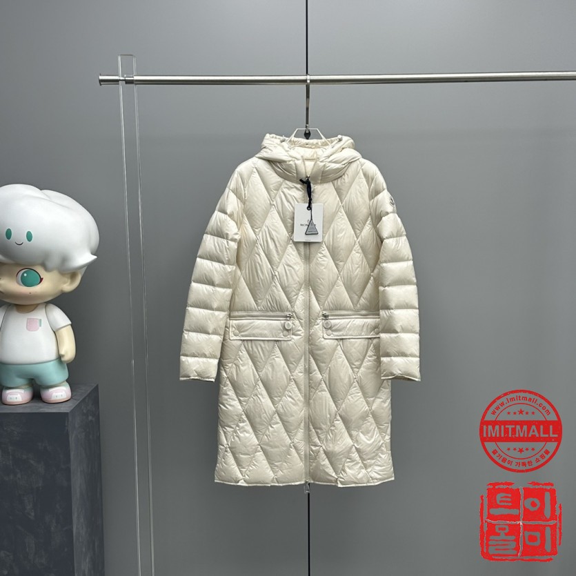 moncler_xxxxx_big_00001.jpg