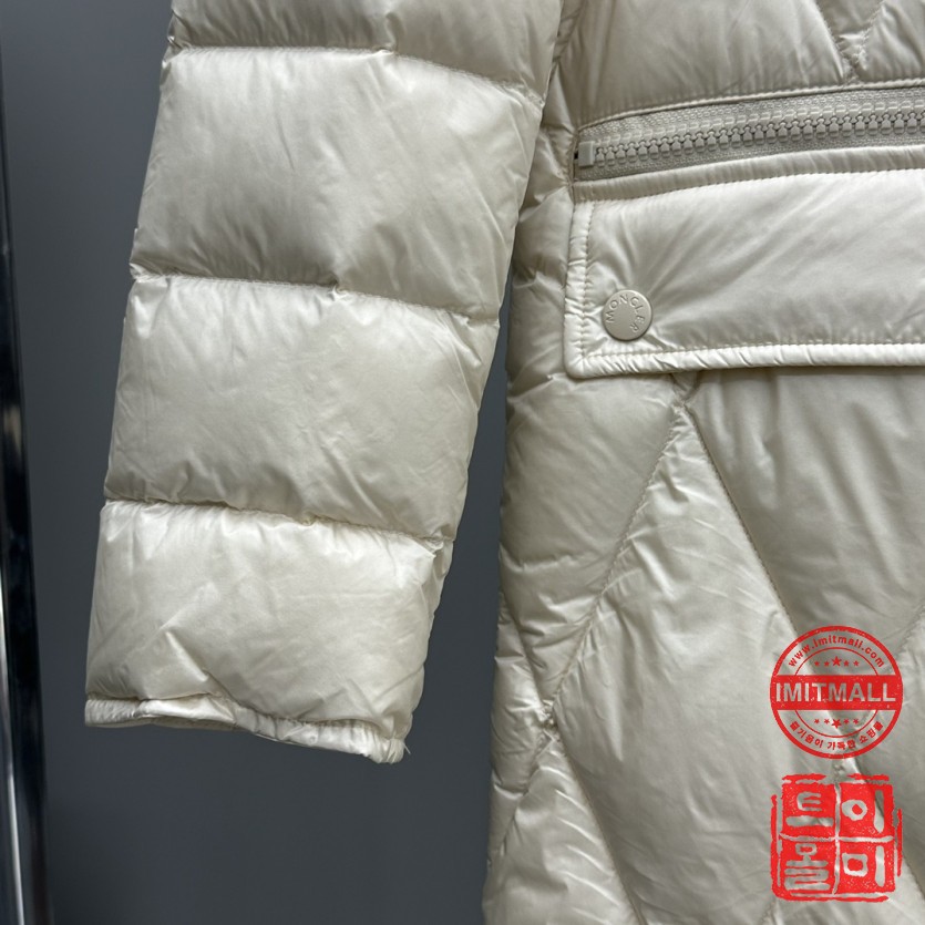 moncler_xxxxx_big_00005.jpg