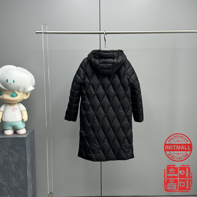 moncler_xxxxx_big_00009.jpg