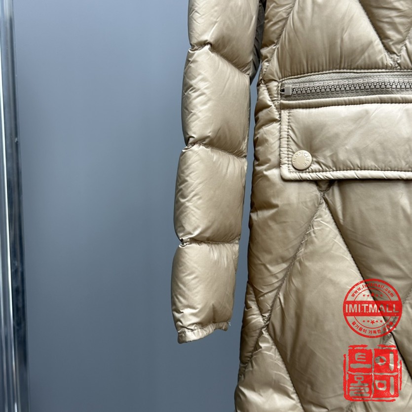 moncler_xxxxx_big_00006.jpg