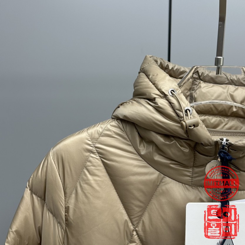 moncler_xxxxx_big_00004.jpg