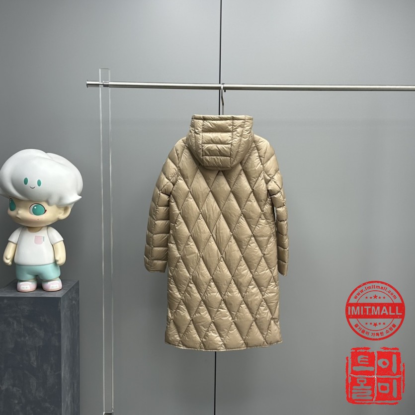 moncler_xxxxx_big_00009.jpg