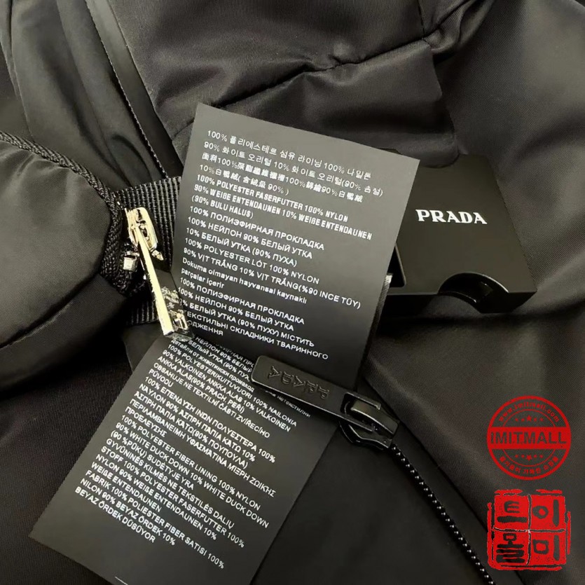 prada_xxxxx_big_00008.jpg