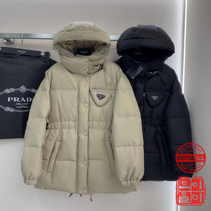 prada_xxxxx_big_00002.jpg