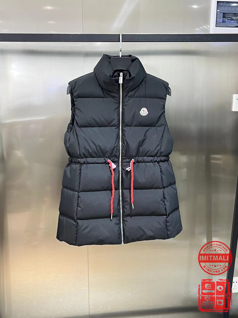 moncler_xxxxx_big_00001.jpg