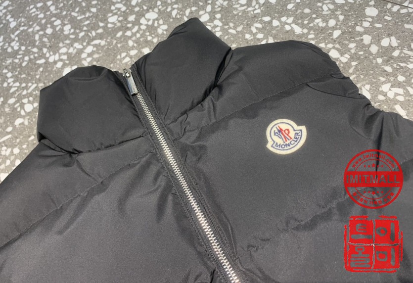 moncler_xxxxx_big_00006.jpg