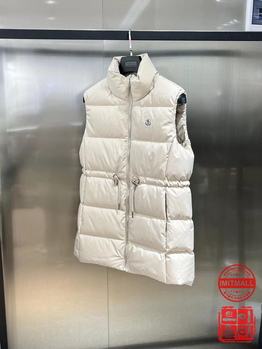 moncler_xxxxx_big_00003.jpg