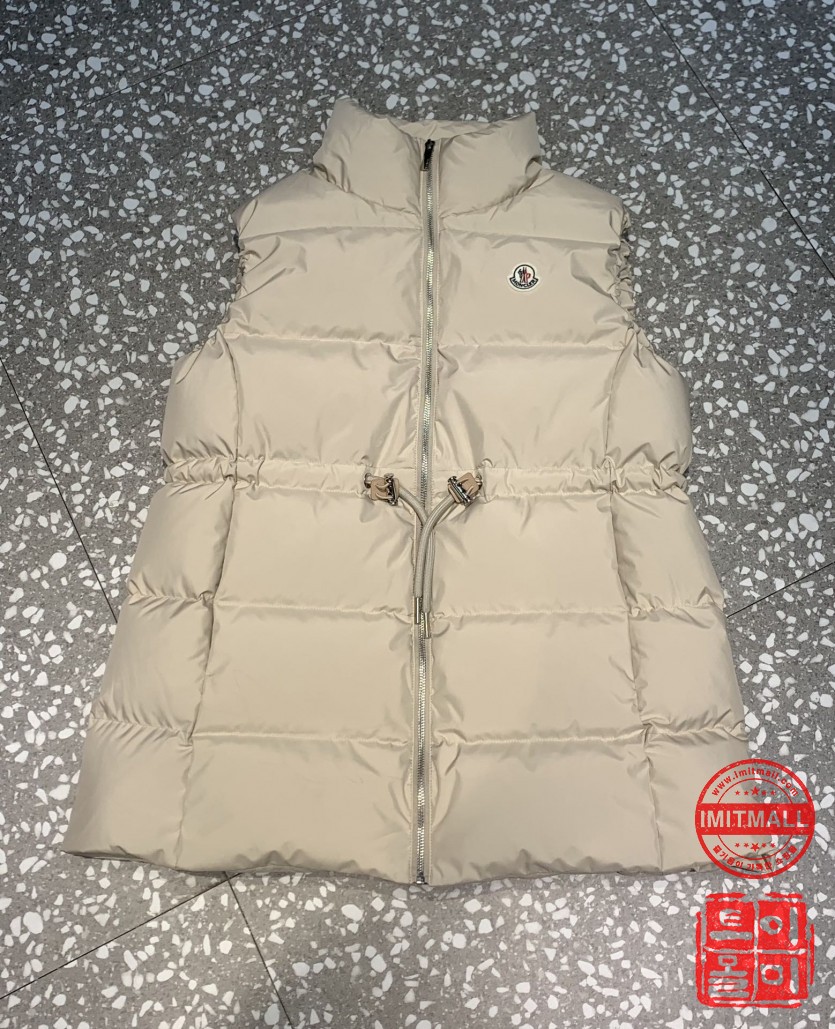 moncler_xxxxx_big_00005.jpg